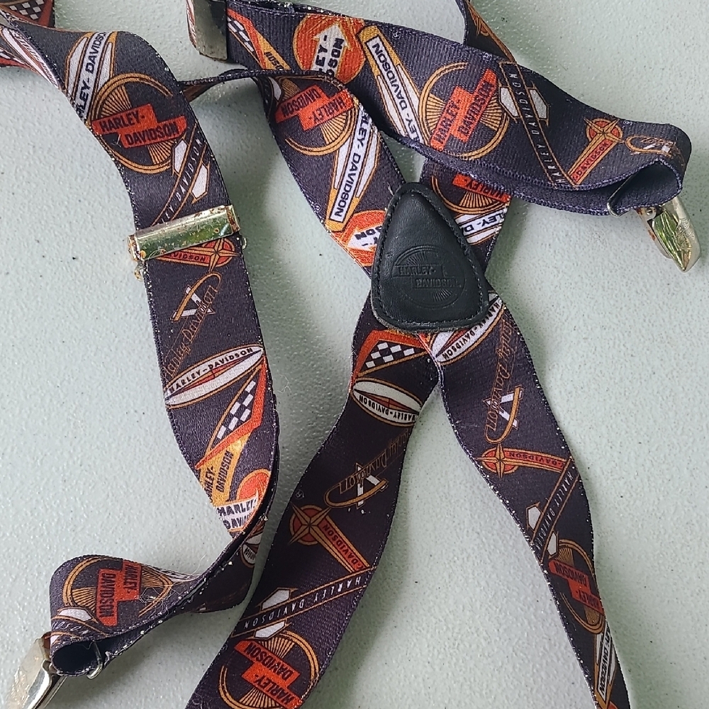 Harley-Davidson Black and Red Graphic Strap